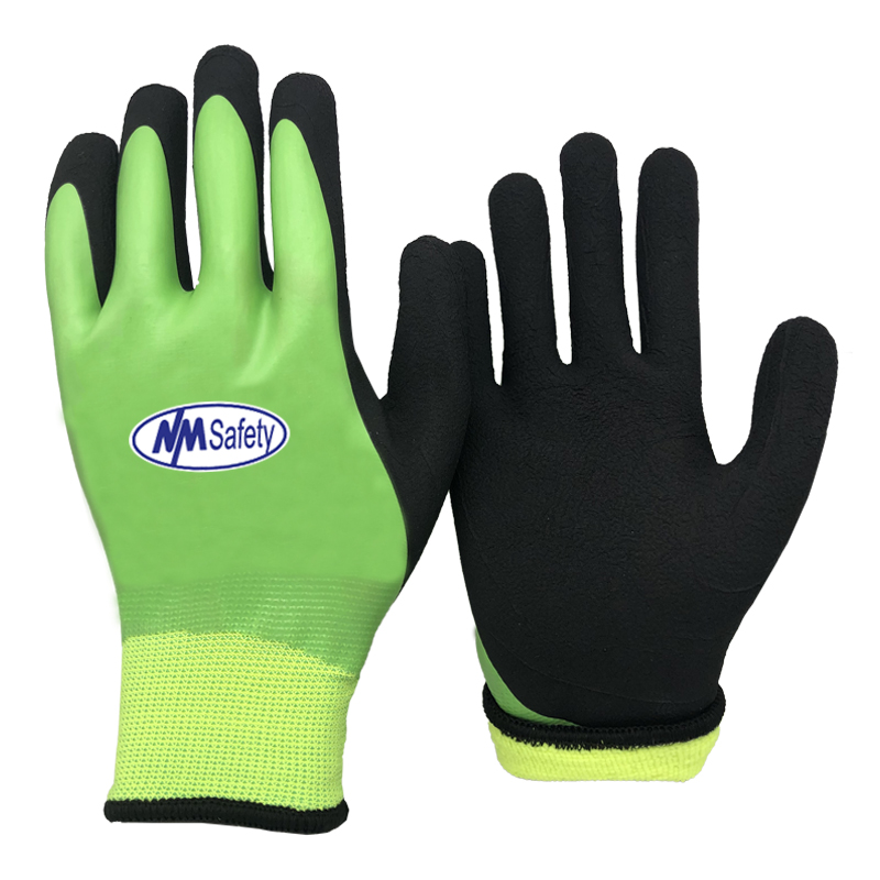 green-thermal-foam-latex-double-coated-water-resistant-glove
